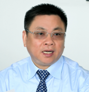 何永富